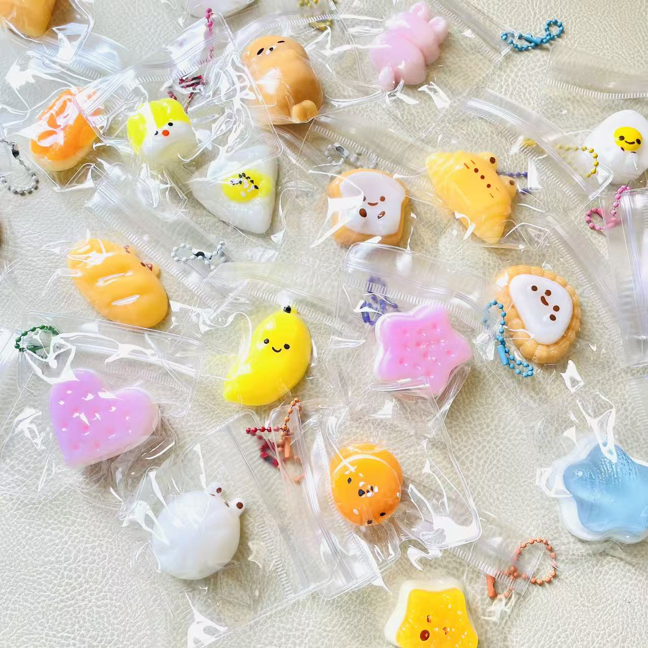 6/12/18/24pcs Cute Squeeze Toy - Party Games Graduation recension och pris