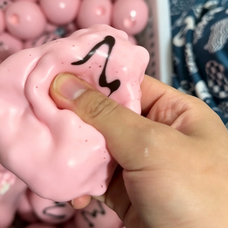 Crispy Brownie Ice Cream Ball  - Party Games Crazy recension och pris