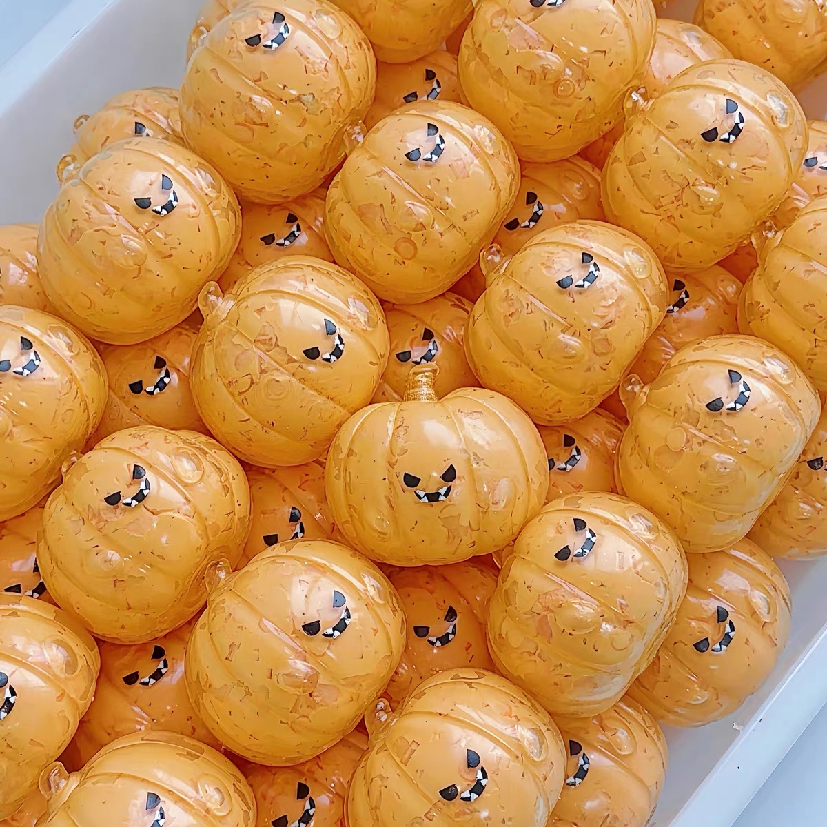 Halloween Squishies Ball Crunc - Party Games Crazy recension och pris